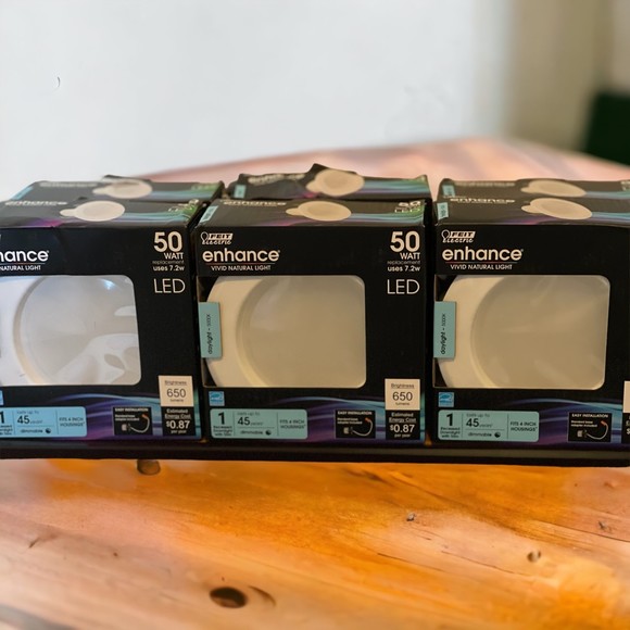 Feit Electric Enhance 50W LED Recessed Downlight with Trim Daylight Dimmable - Picture 3 of 8